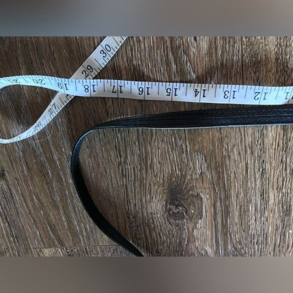 VINTAGE black crossbody leather bag gold hardware - Picture 11 of 11